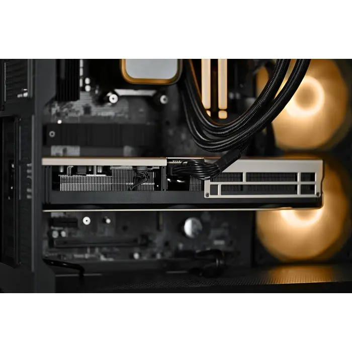 actina-gaming-gameon-41129-komacngip0623.webp