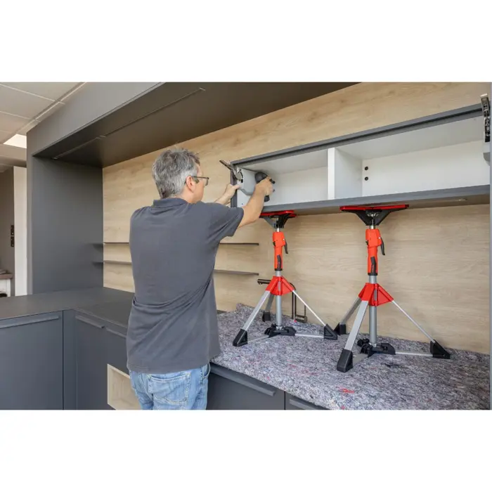 bessey-ceiling-and-assembly-support-ste90-silverred-575mm-91-9105-ste90-w.webp