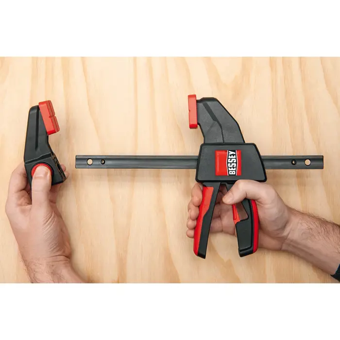 bessey-one-hand-clamp-ezxl-60090-ezxl60-9-49874-ezxl60-9-w.webp
