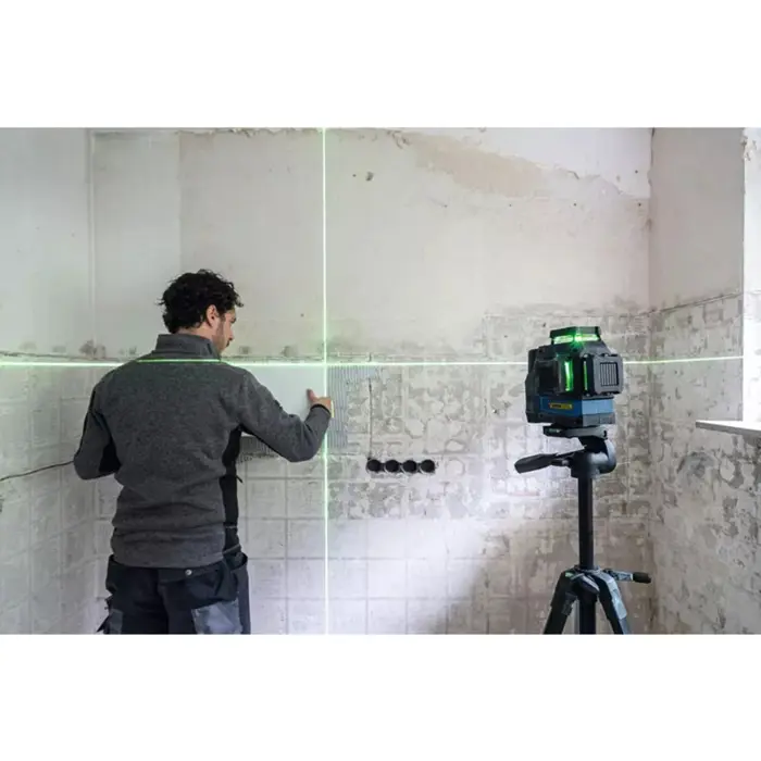bosch-professional-cordless-line-laser-gll-12v-100-33-cg-pro-79323-0601065400-w.webp