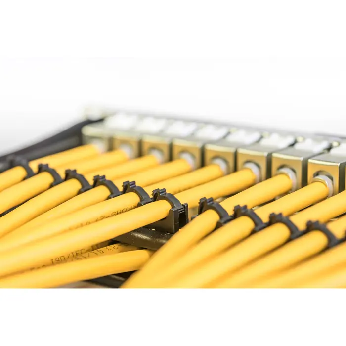 digitus-professional-cat7a-sftp-installation-cable-simplex-y-12898-dk-1743-a-vh-1-w.webp