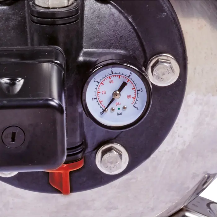 einhell-waterworks-gc-ww-1250-nn-21418-4173490-w.webp