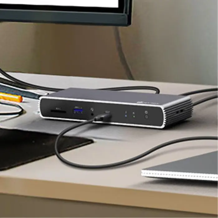 icybox-ib-dk4012-cpd-usb-c-9-in-1-docking-station-with-power-44928-e0017140.webp