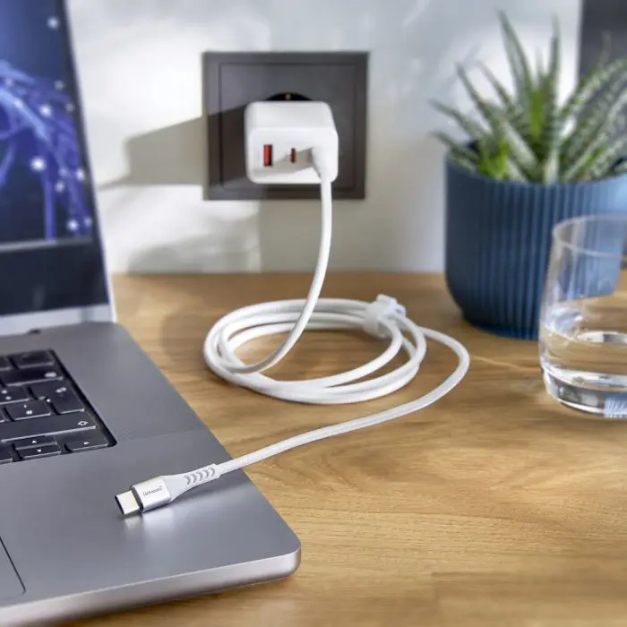 intense-usb-c-cable-c315c-69535-e0006644.webp