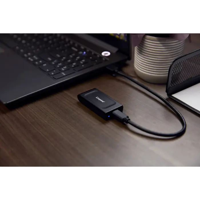 kingston-xs1000-portable-ssd-1-tb-external-ssd-black-usb-a-3-61213-sxs10001000g-w.webp