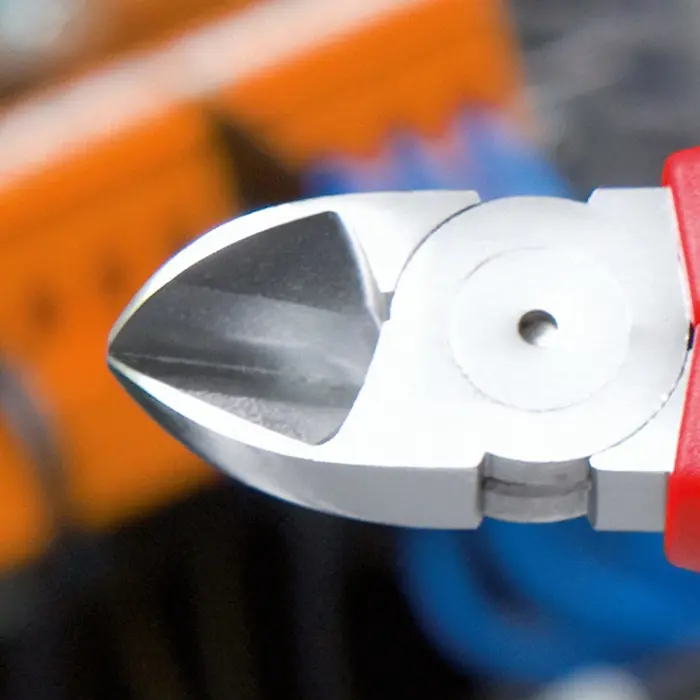 knipex-side-cutters-70-15-110-cutting-pliers-redblue-length--49145-7015110-w.webp