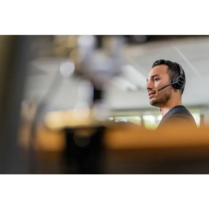 poly-voyager-4320-microsoft-teams-certified-usb-c-headset-bt-71293-wlononwcrfiwl.webp