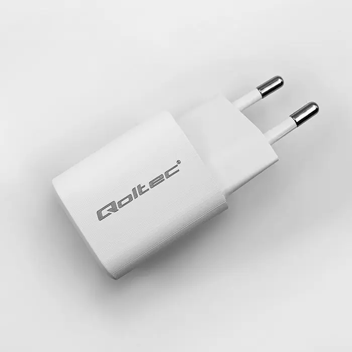 qoltec-50763-mobile-device-charger-laptop-portable-gaming-co-71475-ladqocsic0034.webp