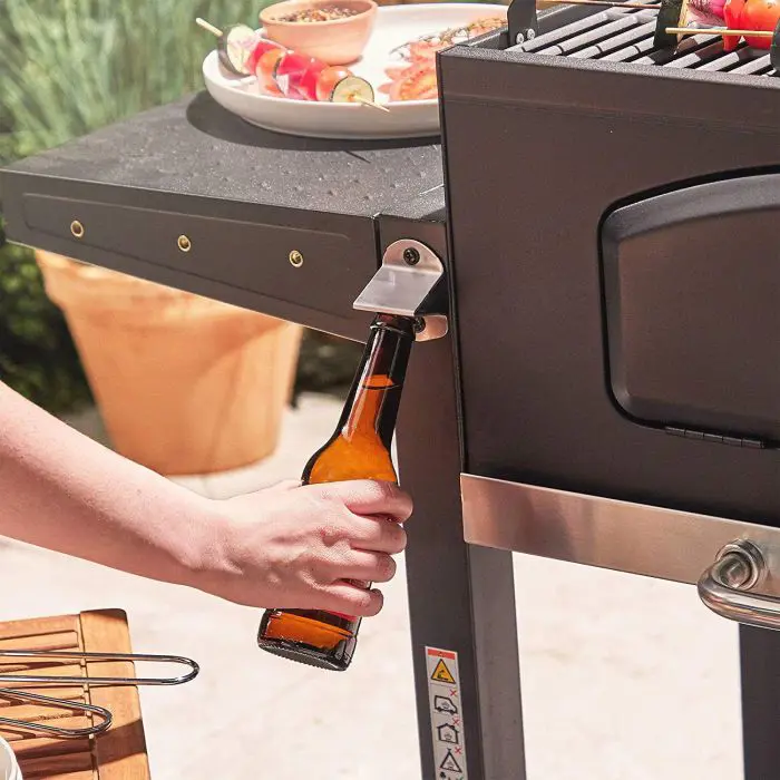 vonhaus-portable-charcoal-grill-smoker-american-style-68557-e0014304.webp