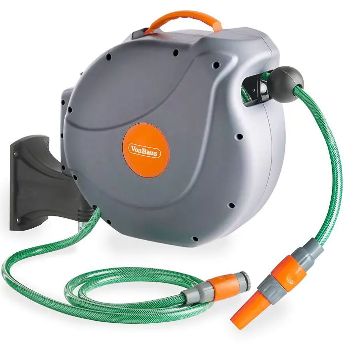 vonhaus-wall-bracket-for-20m-auto-roll-up-hose-60577-e0014228.webp