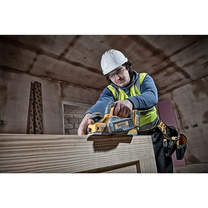 xr-li-ion-18v-planer-30096-wlononwcrbiln.webp